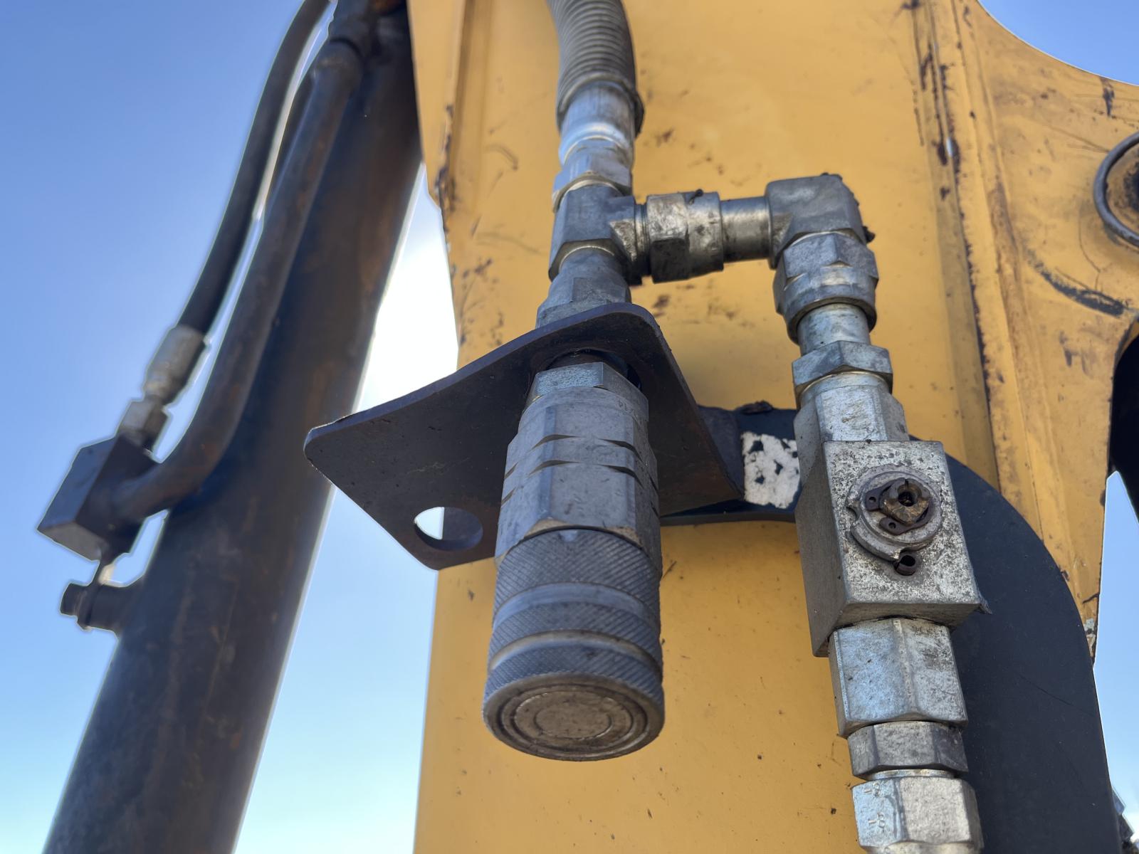 ./imagenes/INVOICE/2019/16474/MINIEXCAVADORA CATERPILLAR 304 (17).JPG